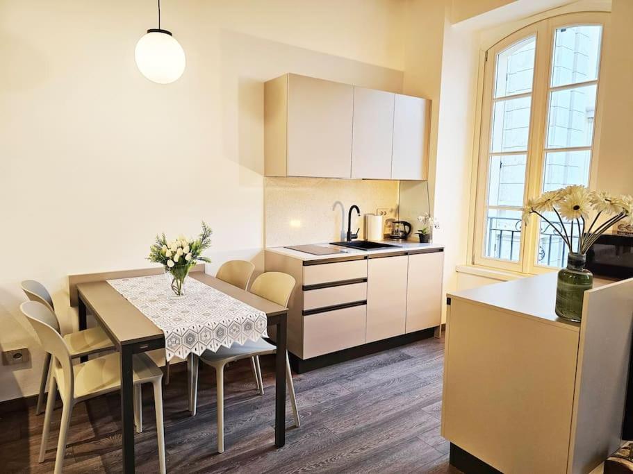 Plaza Deluxe Modern Center House - View Como Lake - Top Privacy Ngoại thất bức ảnh